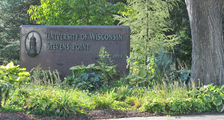 Get reliable & affordable rides home for the holidays with Airport Service Inc. Affordable transportation home for UW-Stevens Point students
