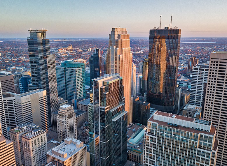 Shuttle Service to Minneapolis-St. Paul International Airport (MSP)